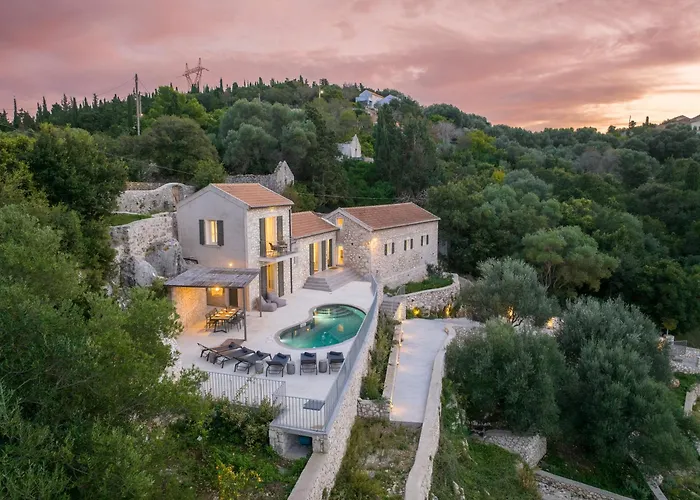 Villa Nonna, 1800S House Renovated In 2023
