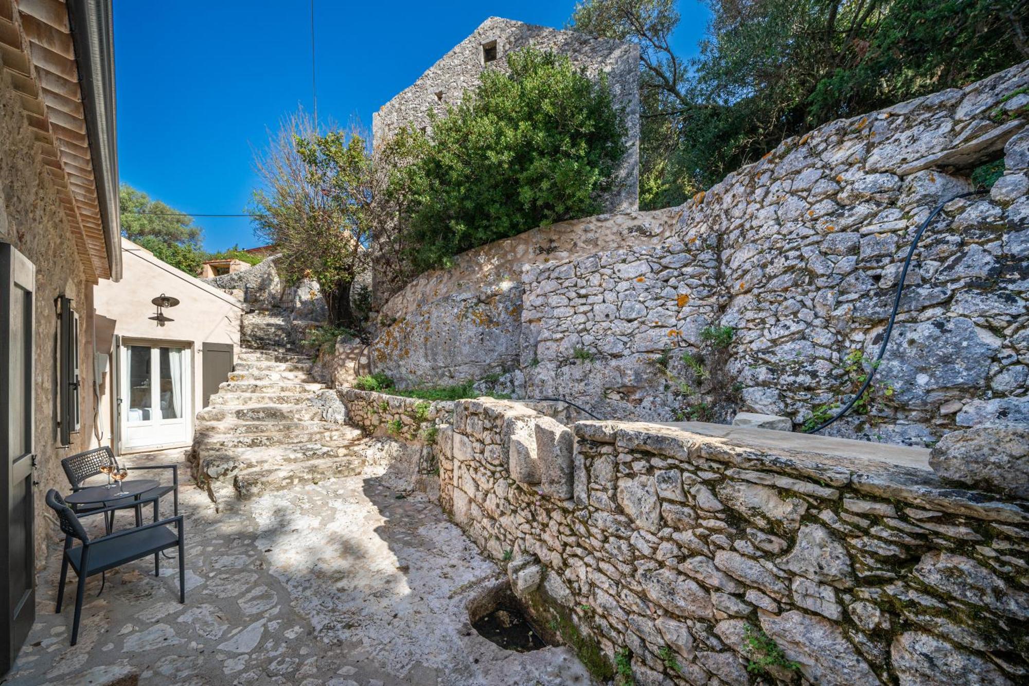Nonna, 1800s House Renovated In 2023 Villa